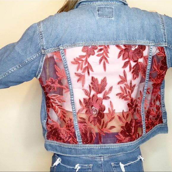 RED FLORAL LACE Patterned Distressed Denim Jacket - Picture 4 of 7